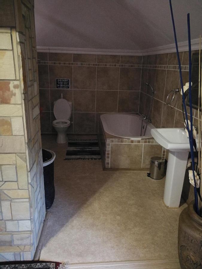 Bougain Villa Guesthouse Winburg Dış mekan fotoğraf